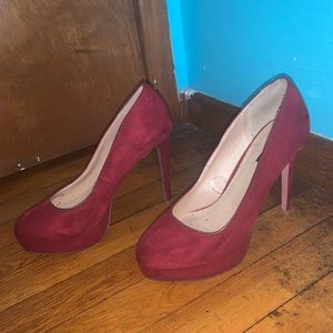 BURGUNDY PUMPS HEELS